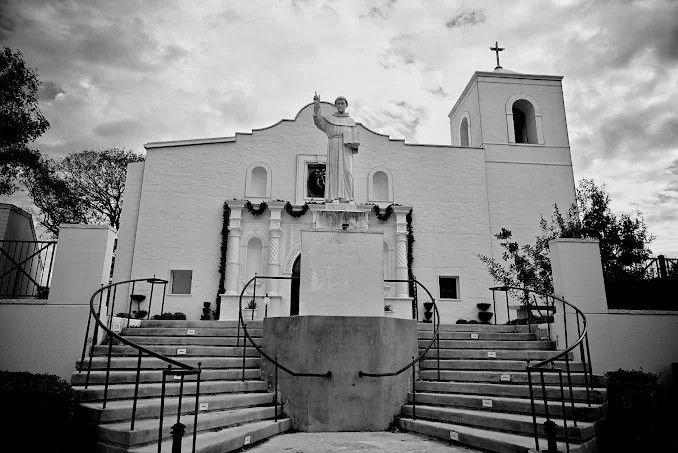The Wedding Website of Aileene Chaparro and William Kieffer