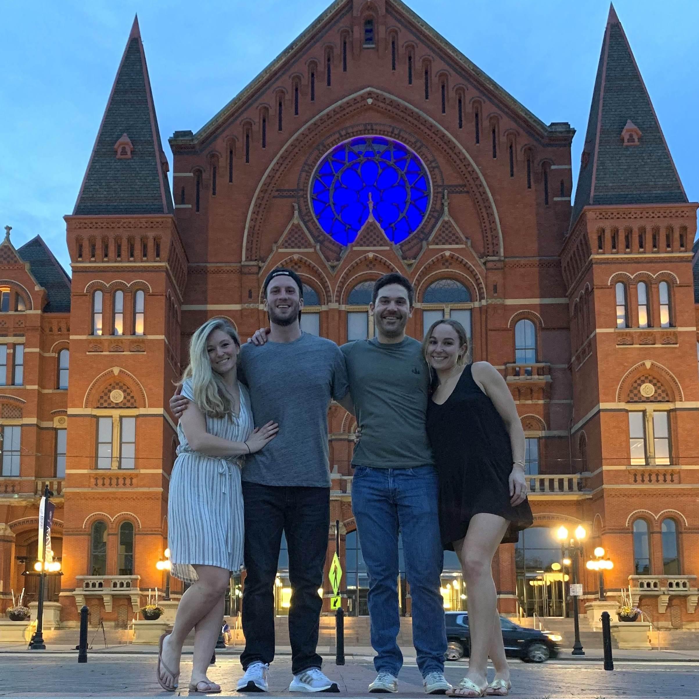 Jen, Alex, Andrew (groomsman), Jody (maid of honor) do Cincinnati