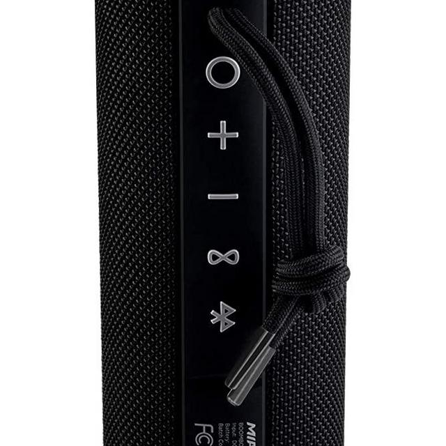 MIATONE Outdoor Portable Bluetooth Speakers Waterproof Wireless Speaker (Black)