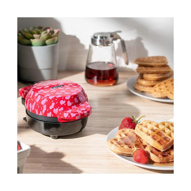 Bella Mini Heart Waffle Maker