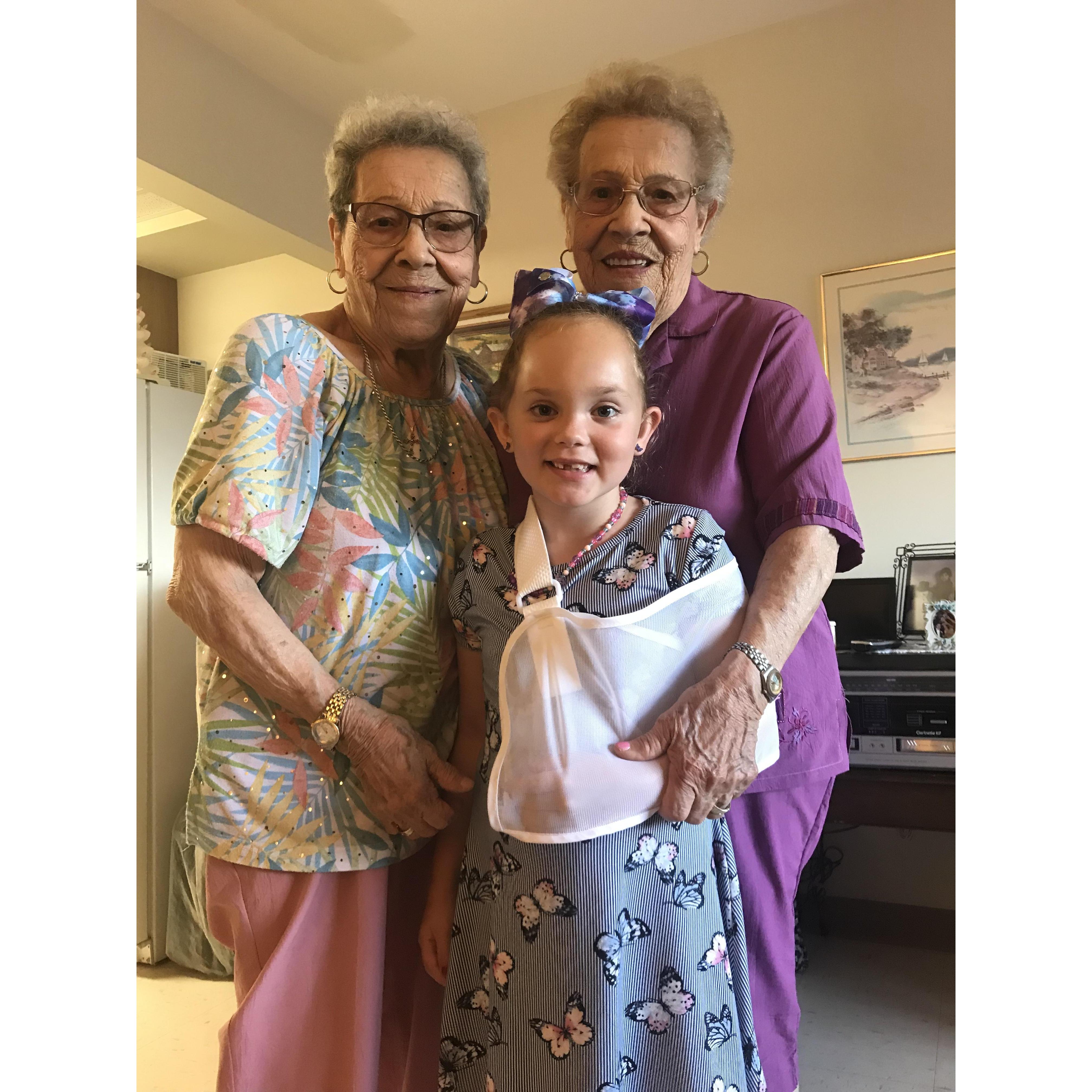 Nonna, Aunt Connie and Kallie :)