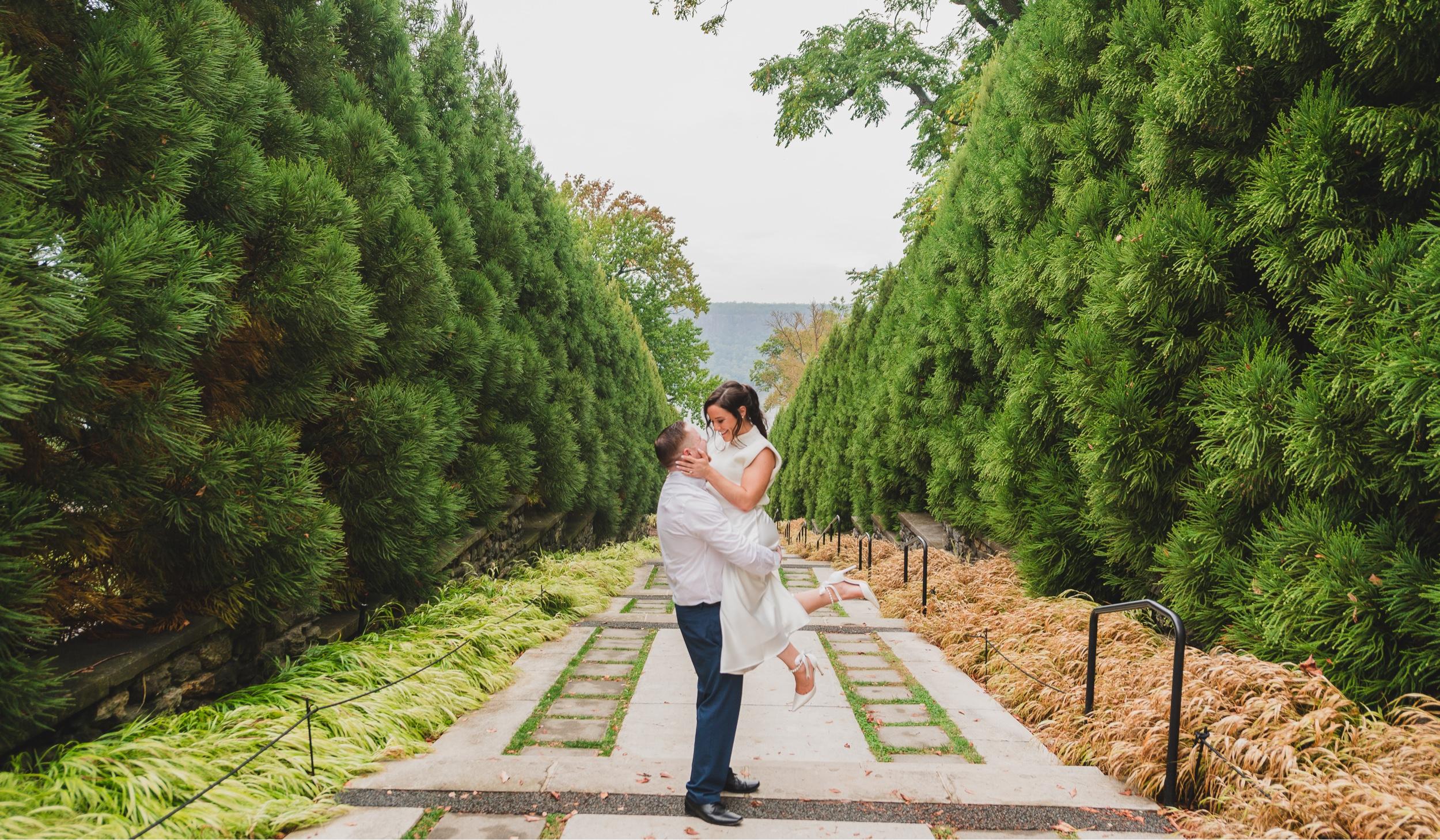 The Wedding Website of Robert Graziosa and Kerriann Cahillane