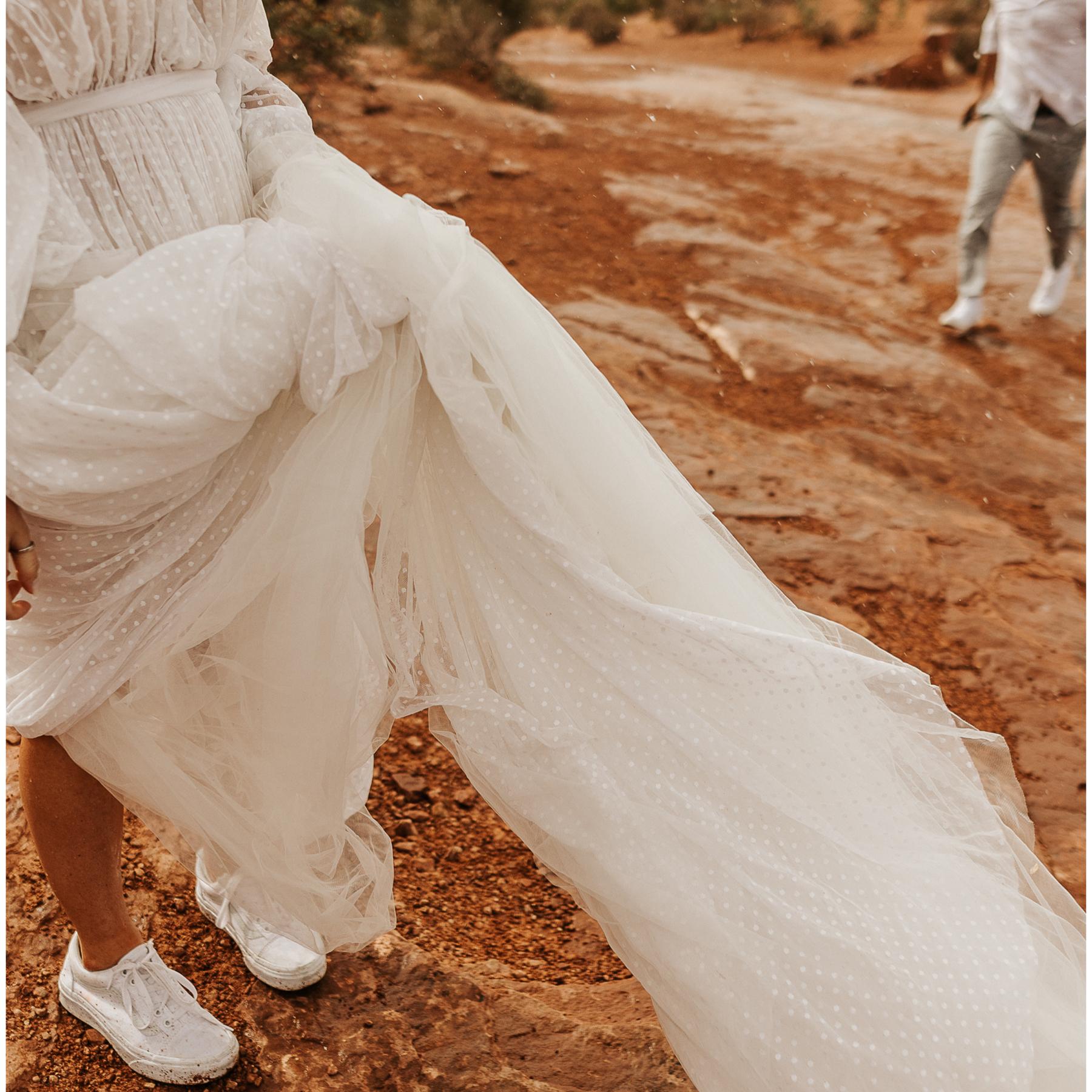 Trash the dress photoshoot on honeymoon