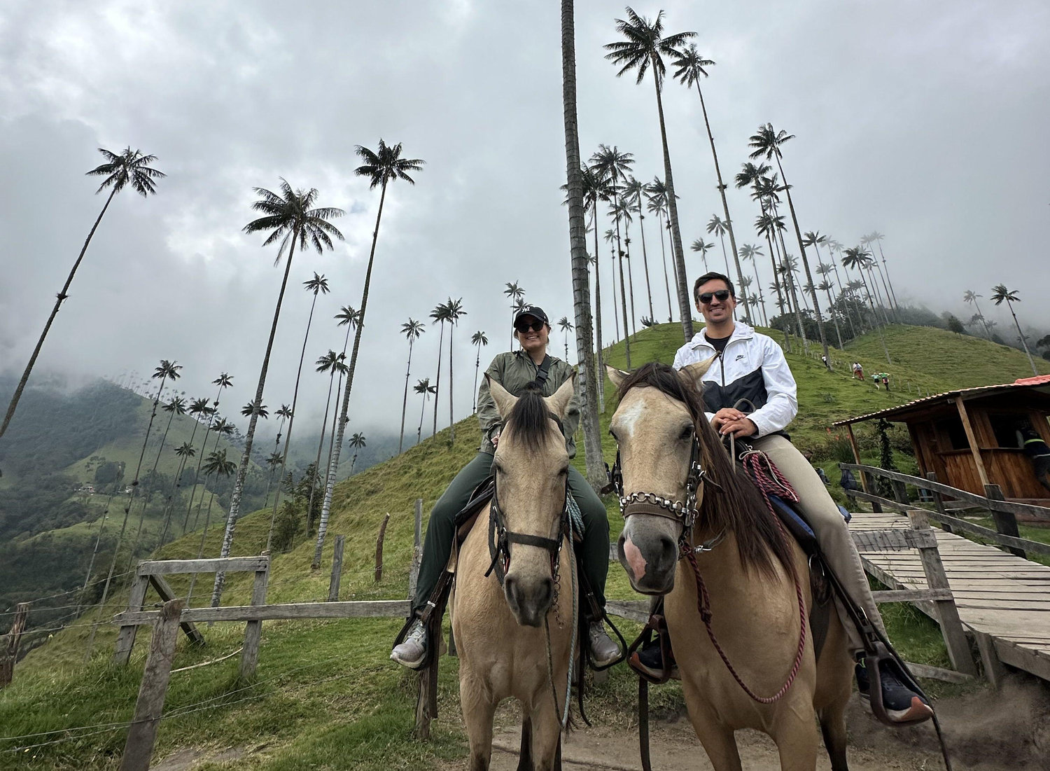 The Wedding Website of Carlos Alvarez Parada and Kelly Moran