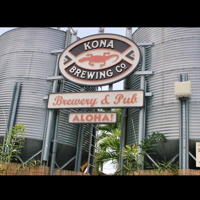 Kona Brewery Tour