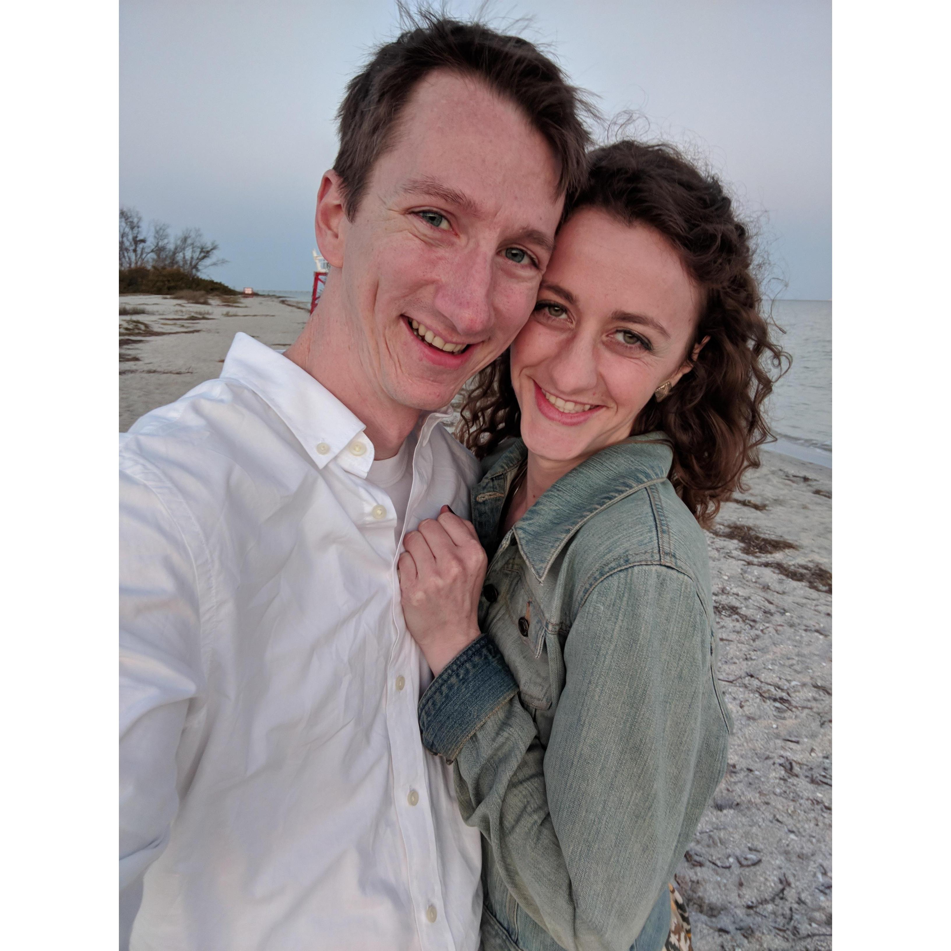 Daniel surprised Cat in Florida by joining her at a friend's wedding she didn't think he could make it to.