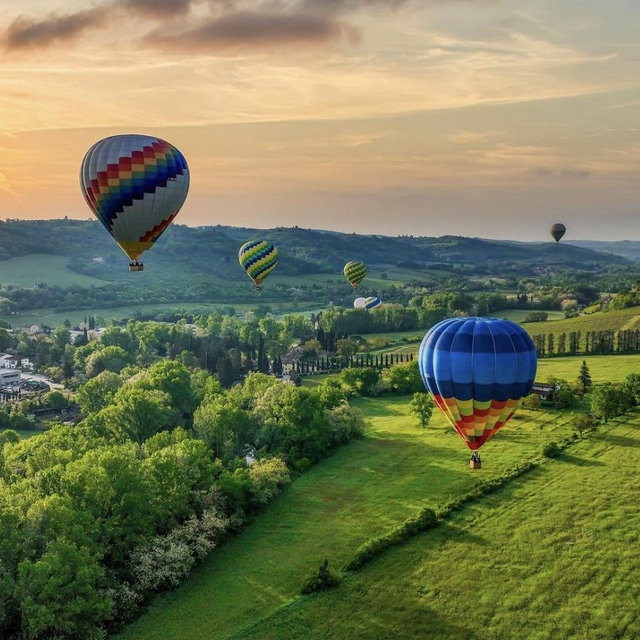 Hot Air Balloon ride in Tuscany
