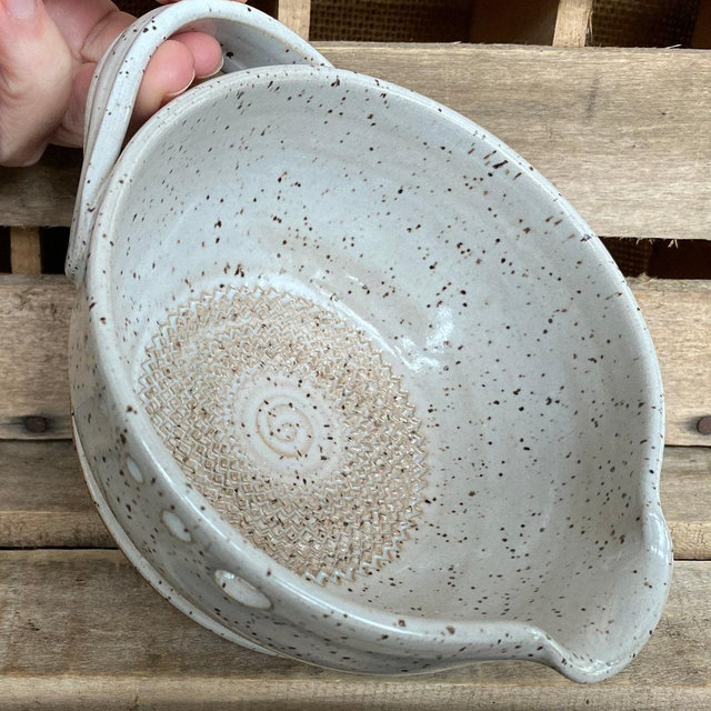 Stoneware Pottery Garlic Grating Bowl - Linen White Salad Dressing Bowl - Herb Stripper Bowl - Herb Infused Oil Making Bowl