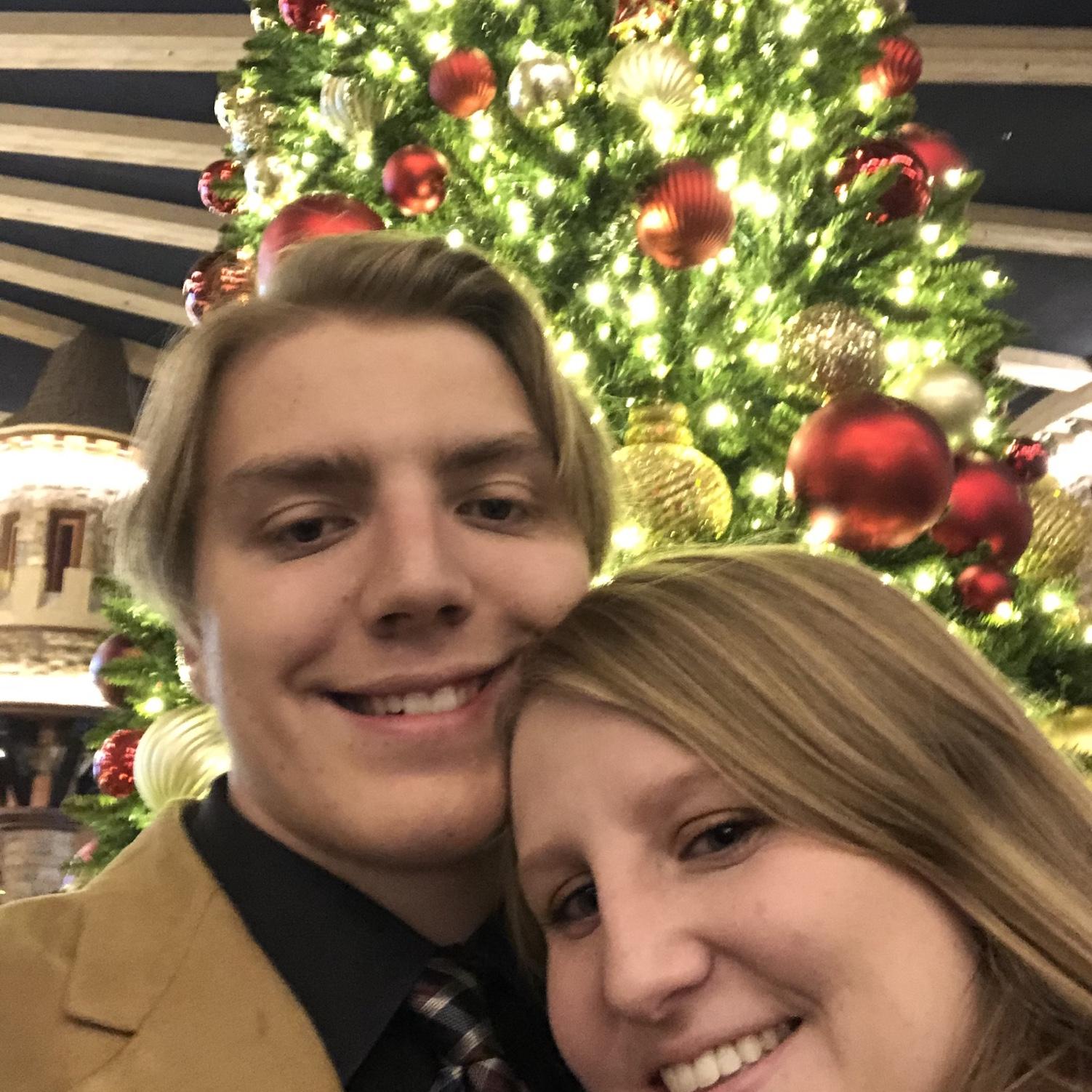 Enjoying Holiday Decorations around Las Vegas