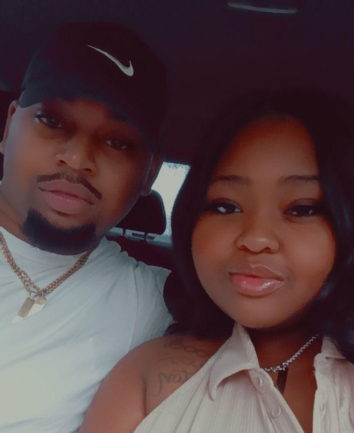 The Wedding Website of Adrian Robins and Lizquindra Johnson