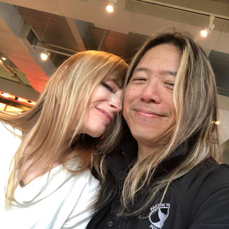 Starbucks date, Nov 2022