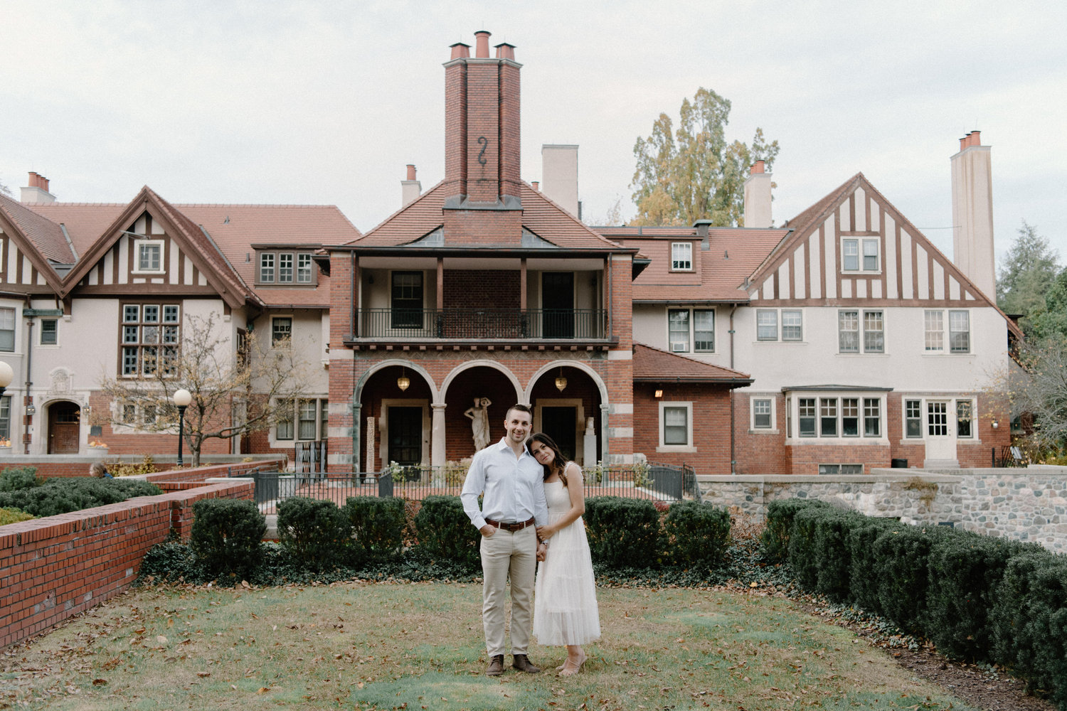 The Wedding Website of Carmen Micu and Eric Fisher