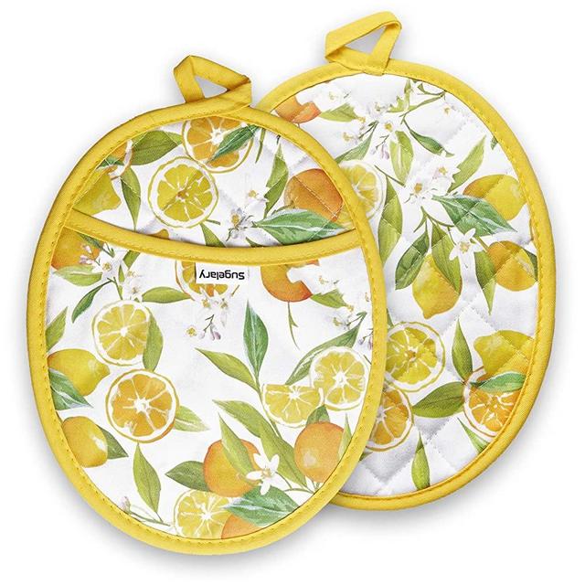 Sugelary Pot Holders, Heat Resistant up to 500F Hot Pads, Potholders with Pockets and Hanging Loop, Machine Washable Pot Holders for Kitchen, Cooking, Baking, 8’’10’’ , Yellow (Orange)