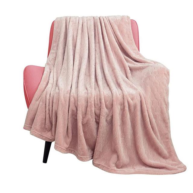 TOONOW Fleece Blanket Super Soft Cozy Throw Blanket 50" x 60", Lightweight Fuzzy Comfy Textured Flannel Blanket Winter Warm Plush Throw Blankets for Couch, Sofa, Bed, Light Pink