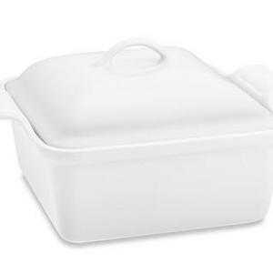Le Creuset Stoneware Heritage Covered Square Baker, White, 4-Qt.