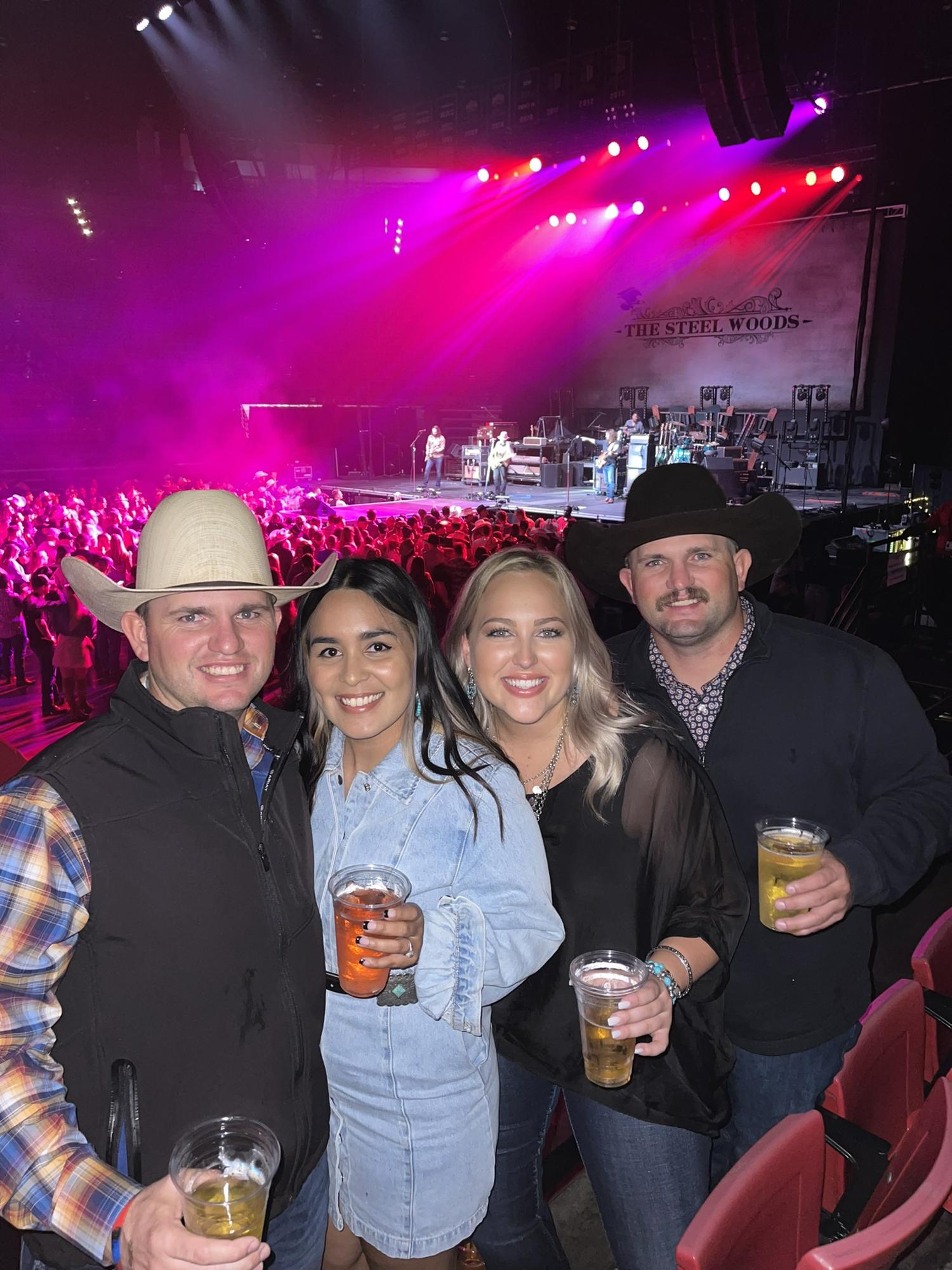 Had a blast at the Cody Johnson concert with some of our favorite people! Colts brother, Cody and his soon-to-be wife, Evette. 💖