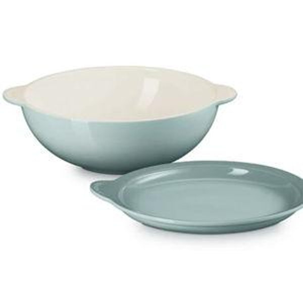 Round Baking Dish with Platter, Sea Salt