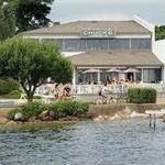 Chuck's Lakeshore Inn