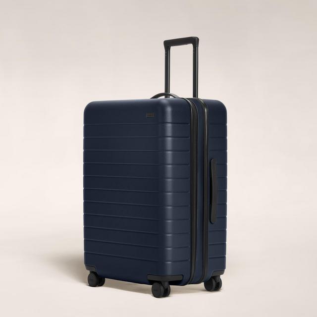 AWAY The Medium Flex Suitcase