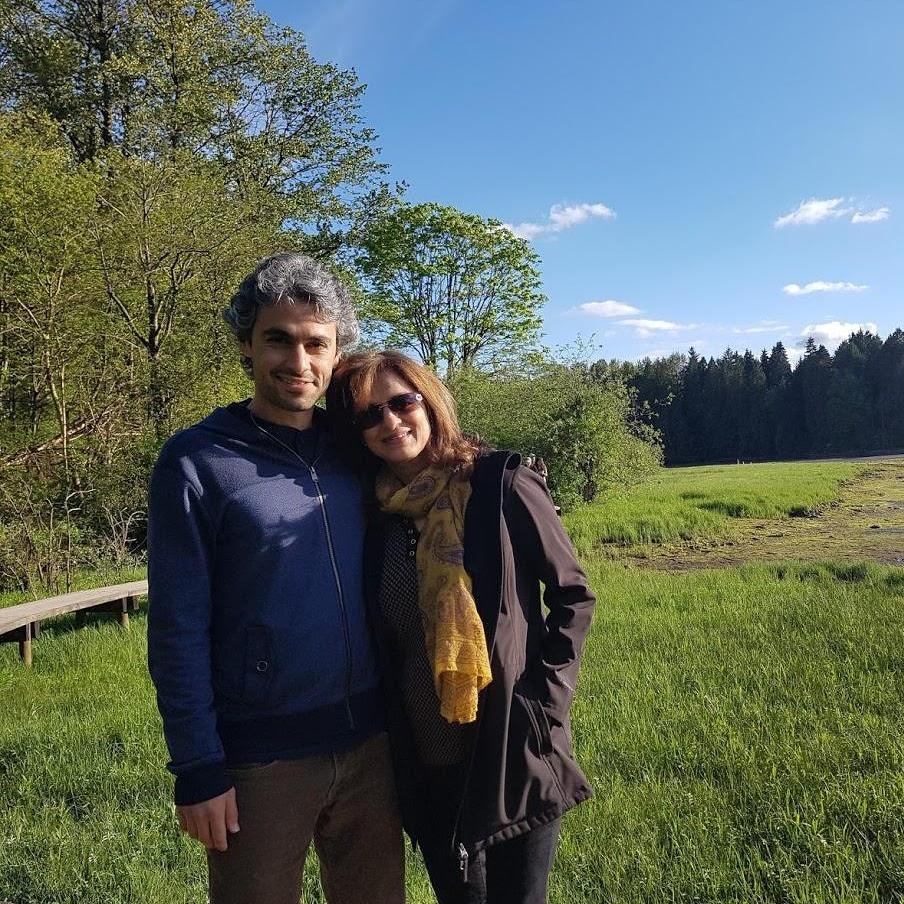 Bahram and Neda on a neighbourhood stroll!