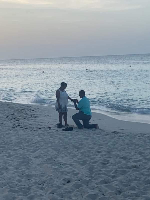 The Wedding Website of Jessica Ray and Kendu Williamson