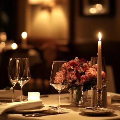 Honeymoon: Candle Lit Dinners