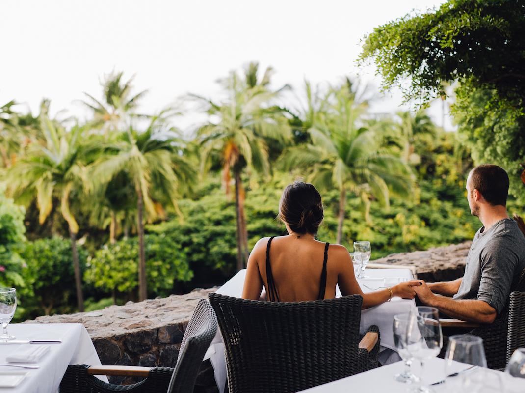 Honeymoon Activity: Romantic Dinner on the Beach