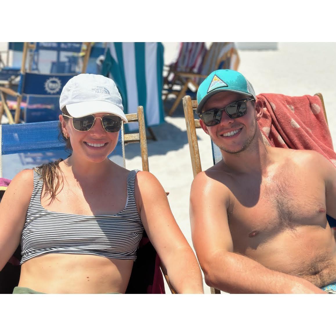 We spent a long weekend in 2023 in Gulf Shores with Ryan's family!