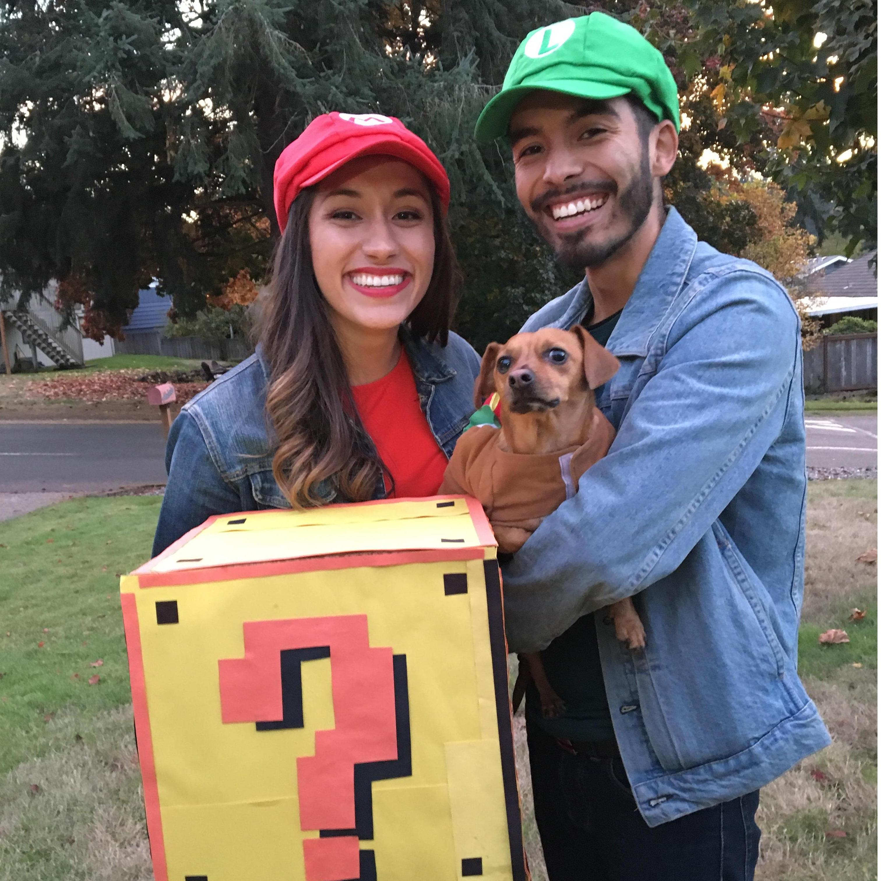 Maria and Luigi on Halloween
