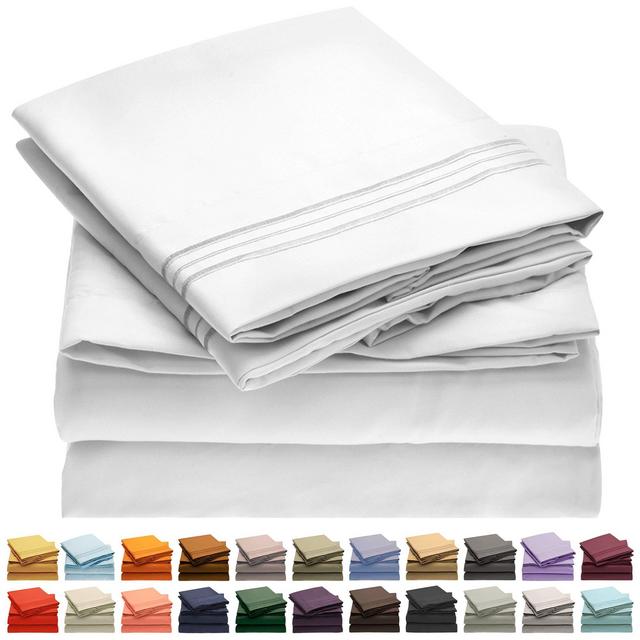 Mellanni Bed Sheet Set - Brushed Microfiber 1800 Bedding - Wrinkle, Fade, Stain Resistant - Hypoallergenic - 4 Piece (Queen, White)