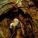 Lost River Caverns