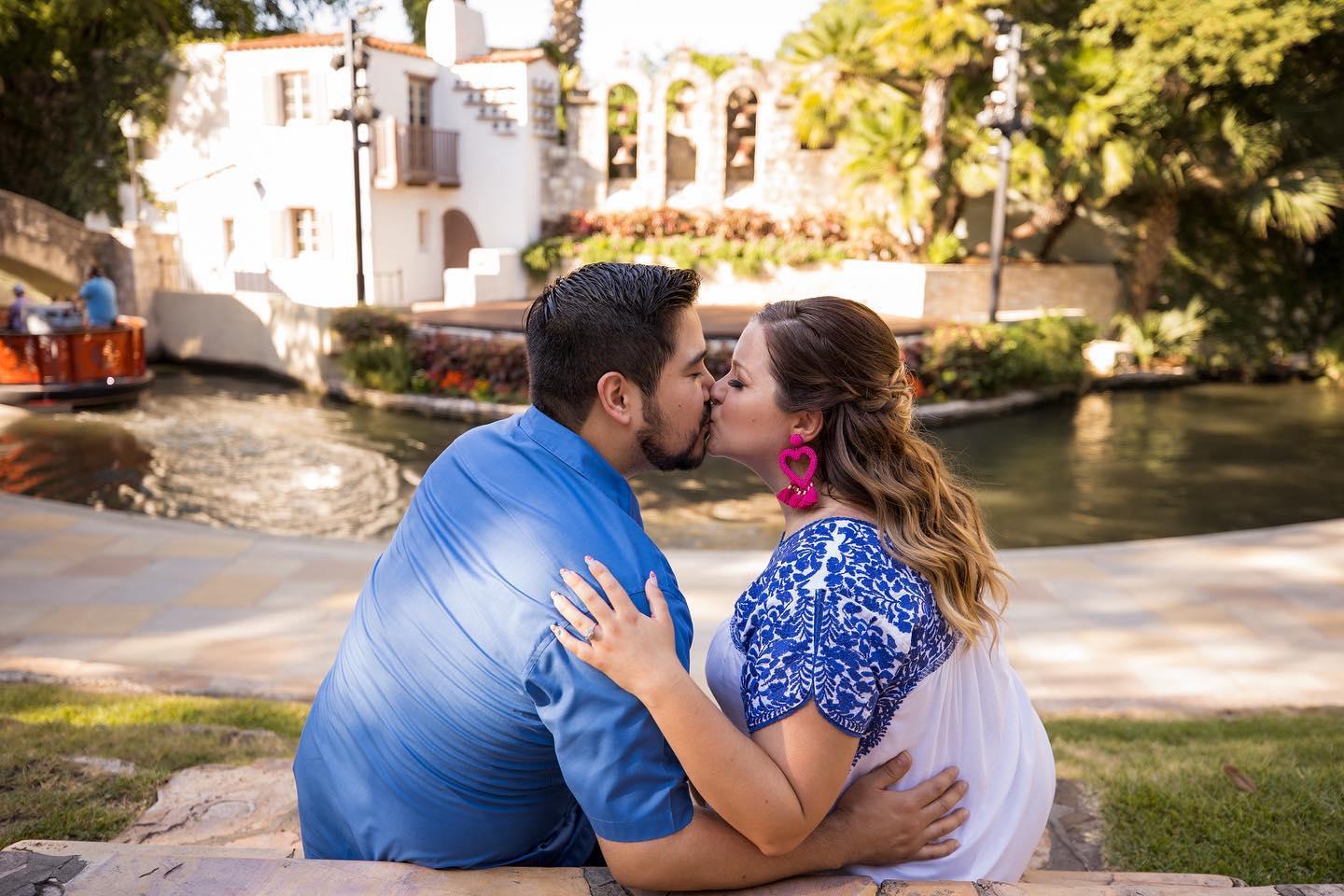 The Wedding Website of Vickie Pustka and Michael Rodriguez