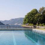 Visit a Lido on the Lake