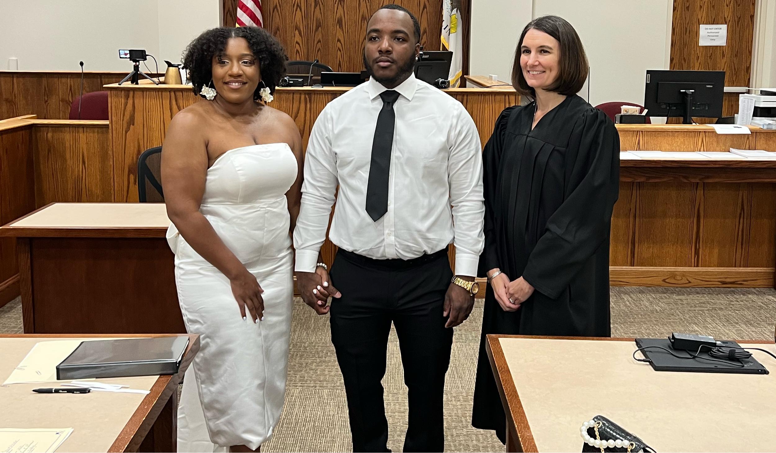 The Wedding Website of Ezmer Harris and Deontaye Fisher