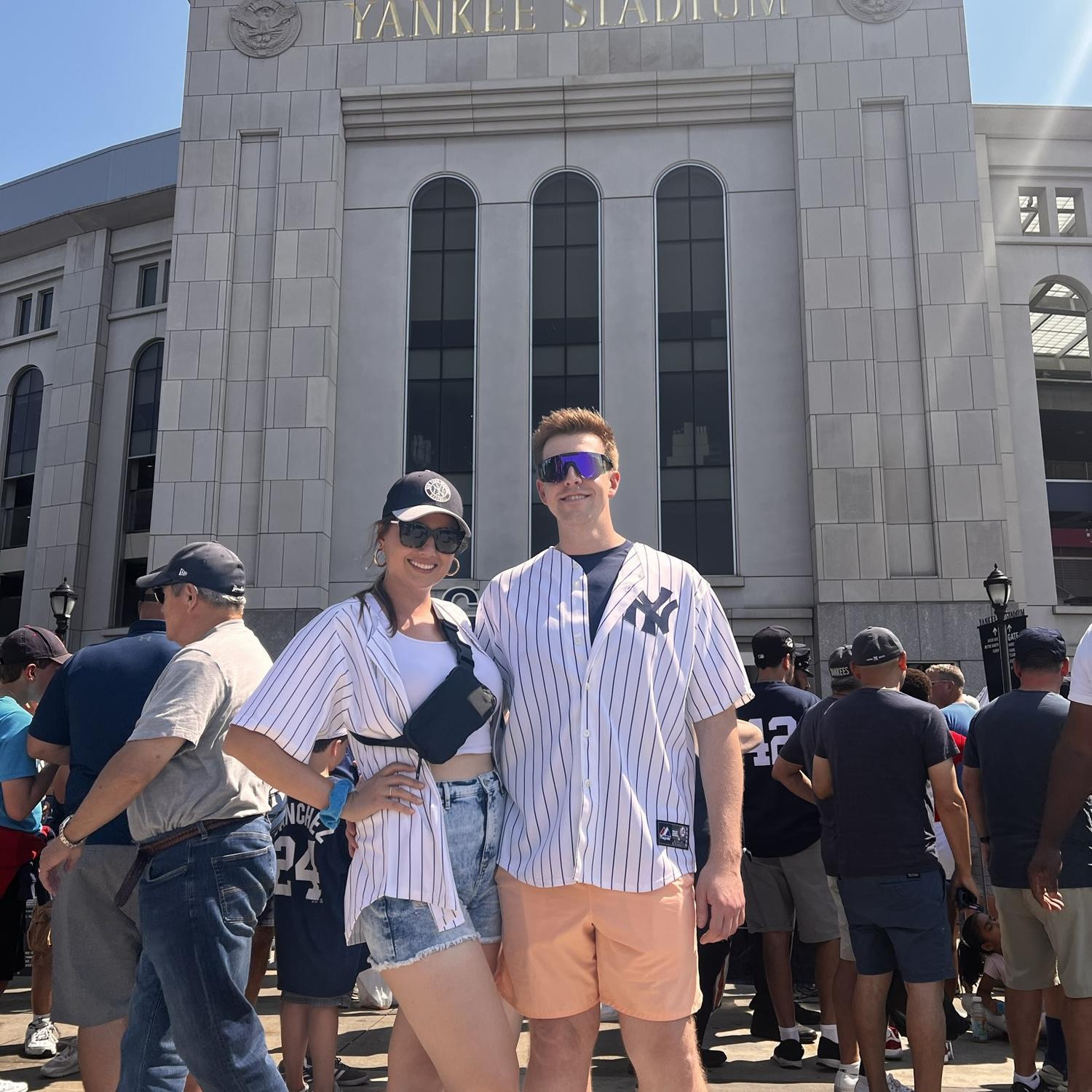 Go Yankeees ⚾️!!!! 🤍💙