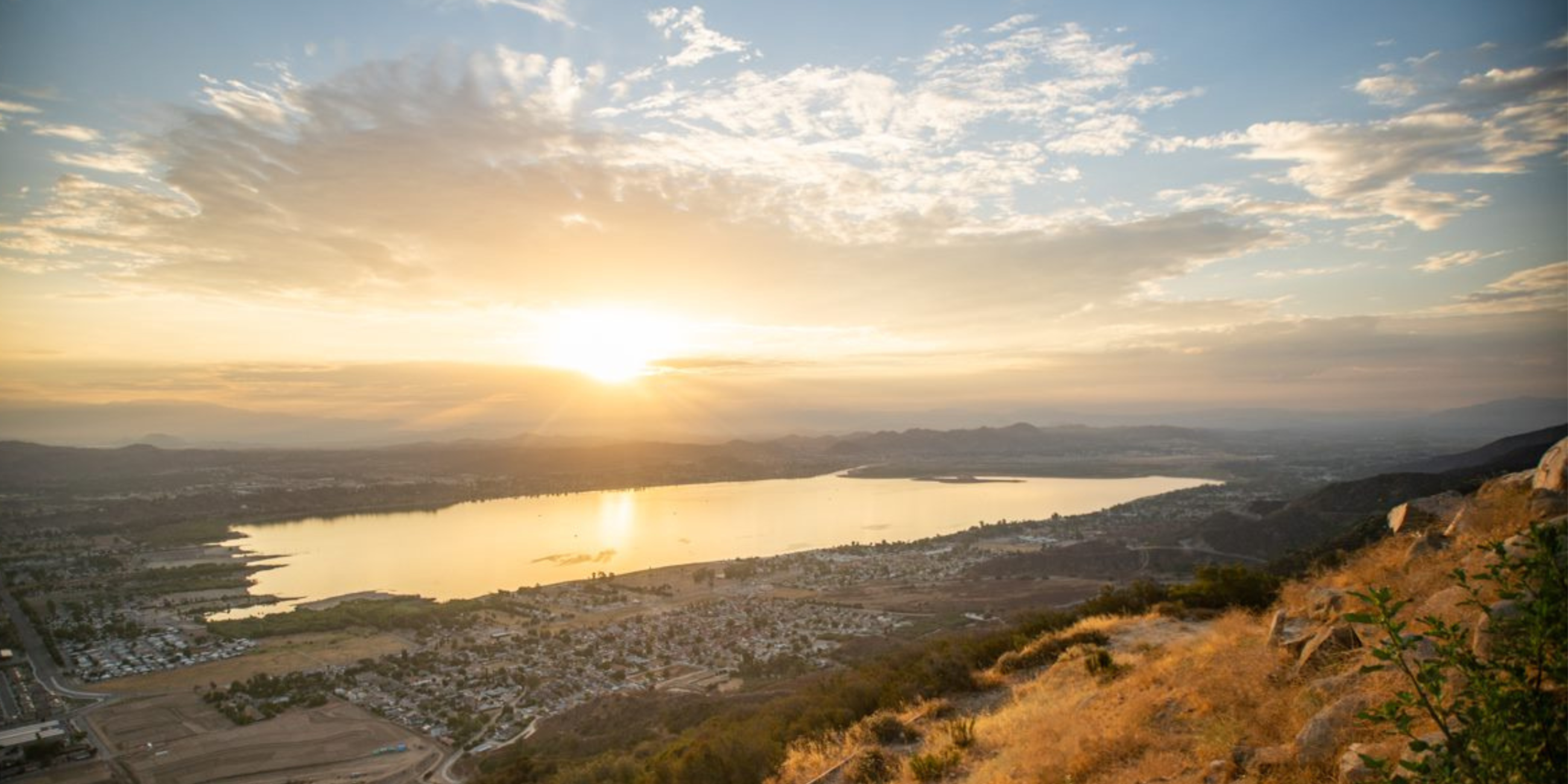 The Wedding Website of Jennifer Natalia Quiros and Jose Jesus Arriaga