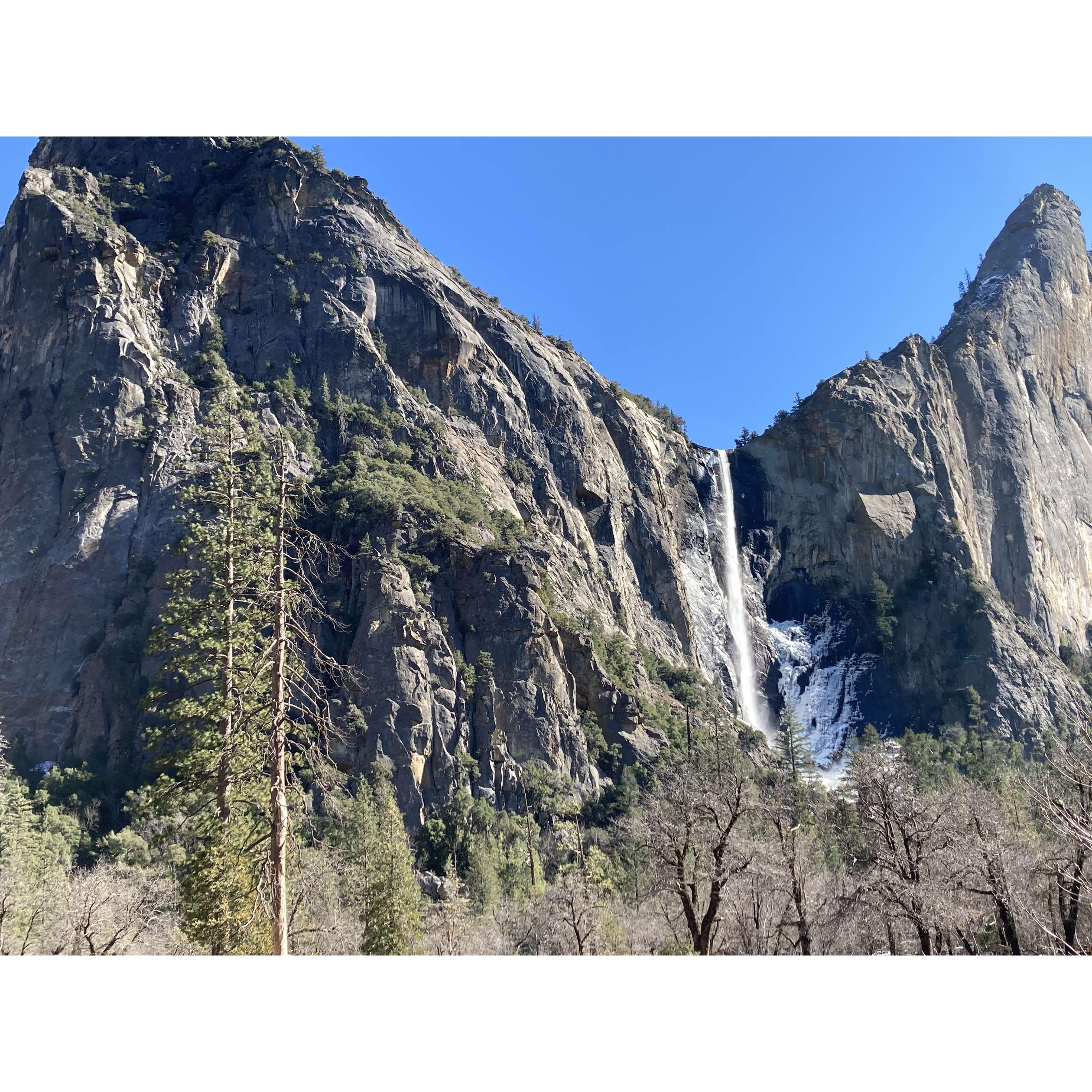 Bridalveil Falls from Yosemite Valley (no hike required!)