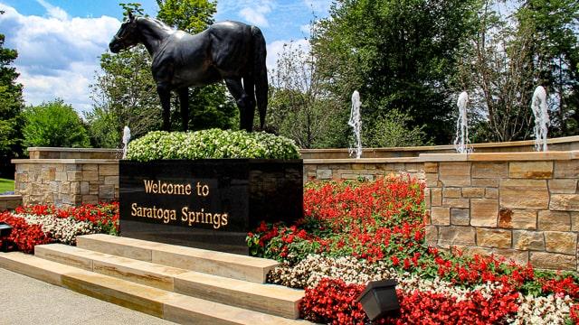 The Wedding Website of Caitlin Laria and Dean Dignelli