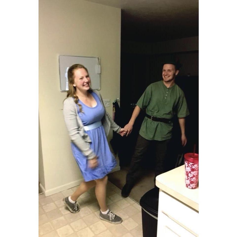 Halloween 2017: Peter Pan and Wendy Darling.