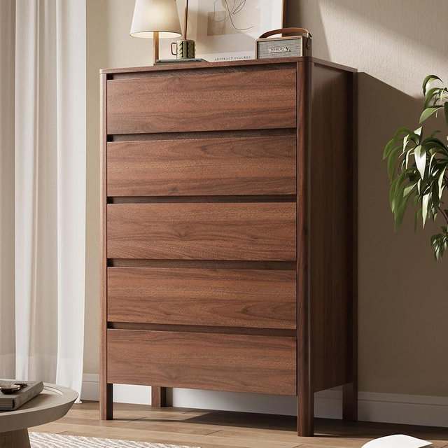 MAISONARIA Walnut 5 Drawer Dresser for Bedroom, Modern Tall Dresser with Hidden Handles, Space-Saving Wooden Drawer Organizer, Living Room, or Hallway, Vertical Storage Chest of Drawers, 45.7" H