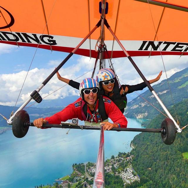 Hang Gliding Lessons and Gear