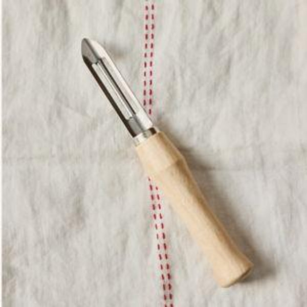 Vegetable Peeler with Beechwood Handle