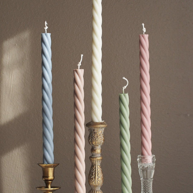 Willow Handmade Twisted Taper, Spiral Soy Beeswax Colorful Candle, 10 1/4" (A Pair）