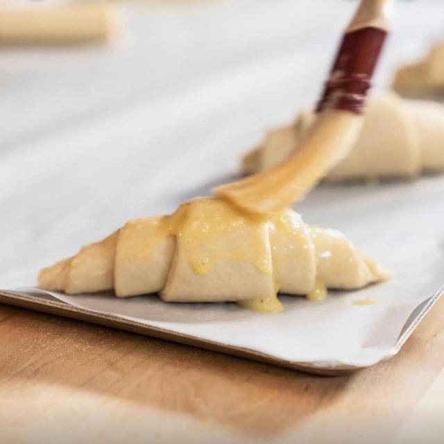 Honeymoon Learn to Bake a French Croissant with a Chef