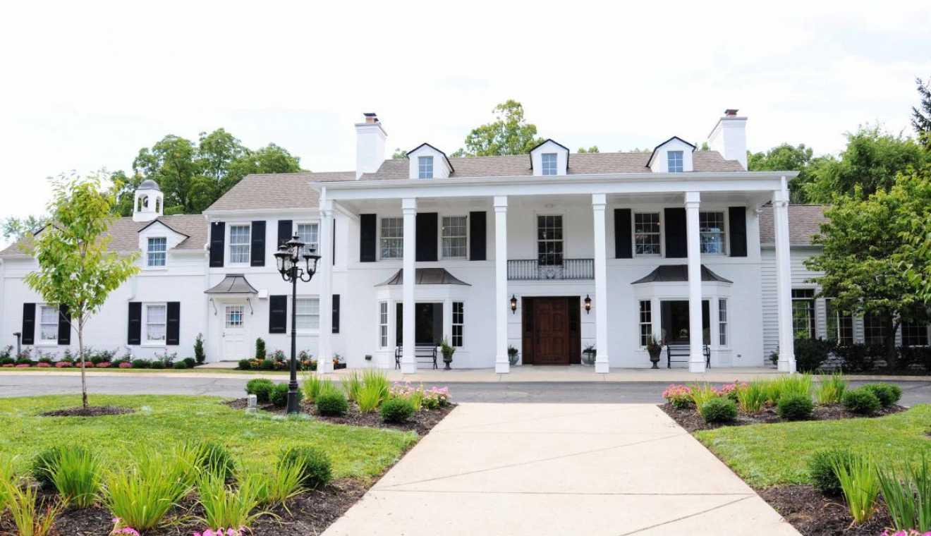 The Wedding Website of Kendall Beckstein and Jake Seiler