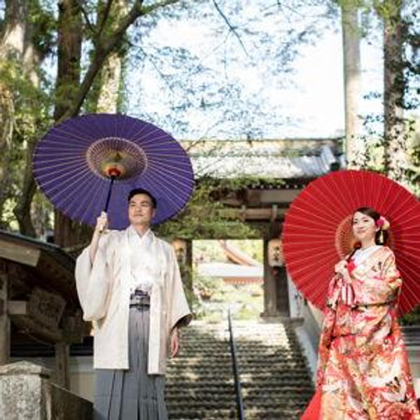 Private Honeymoon Photo Session (Kyoto or Tokyo)