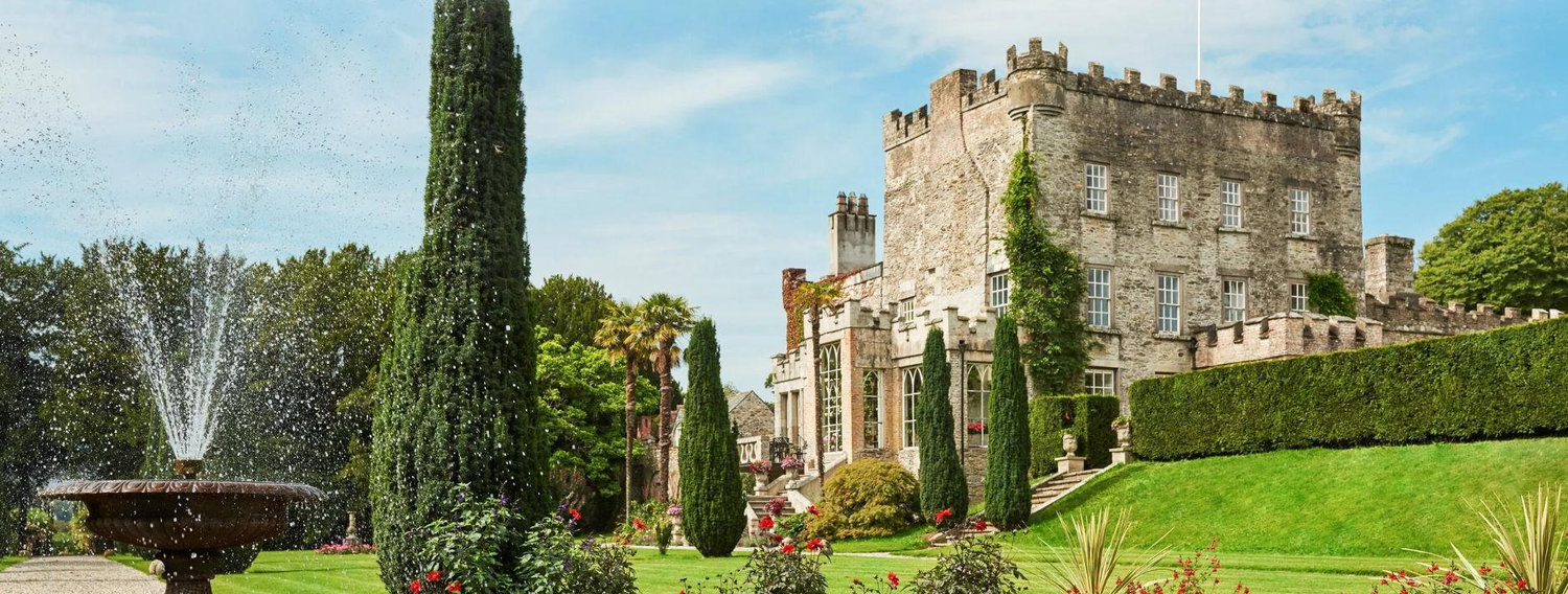 The Wedding Website of Kelsea Mitchell and Christian Mills