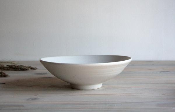 Farmhouse Stoneware Flared Bowl