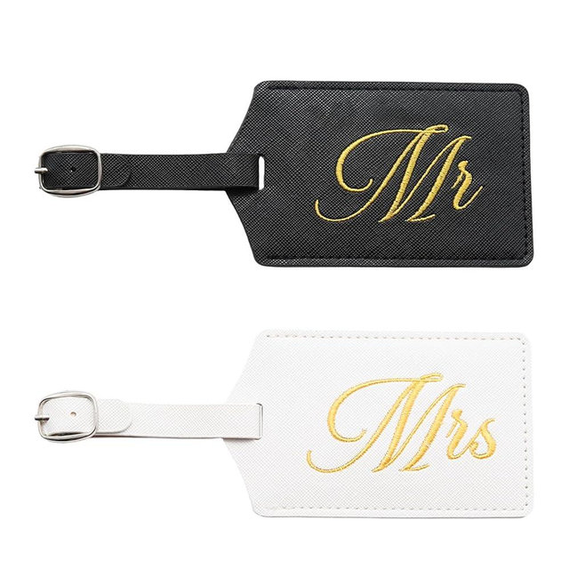 Yinluluna 2 Pcs Mr and Mrs Luggage Tags for Suitcases, Just Married Bridal Shower Gifts, Wedding Honeymoon Vacation Travel Essentials for Bride and Groom Couples (White & Black)