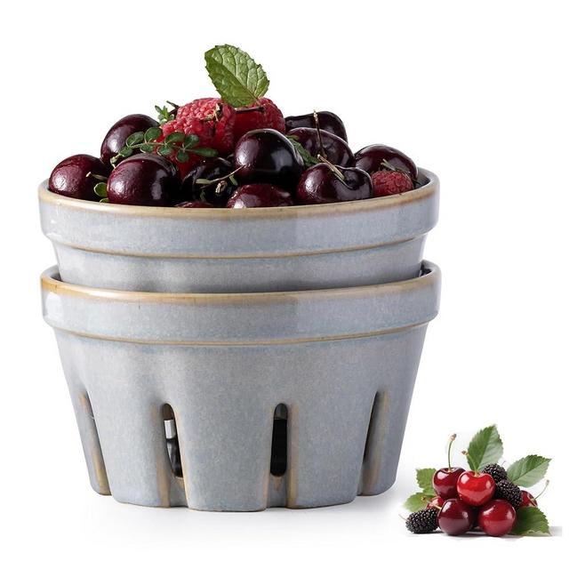 Gomakren Fruit Bowl with Holes, Ceramic Berry Basket Set of 2, 5.8 Inch Round Fruit Storage Containers for Kitchen, Farmhouse Strawberry Basket for Berries, Grape, Cherry, Gray